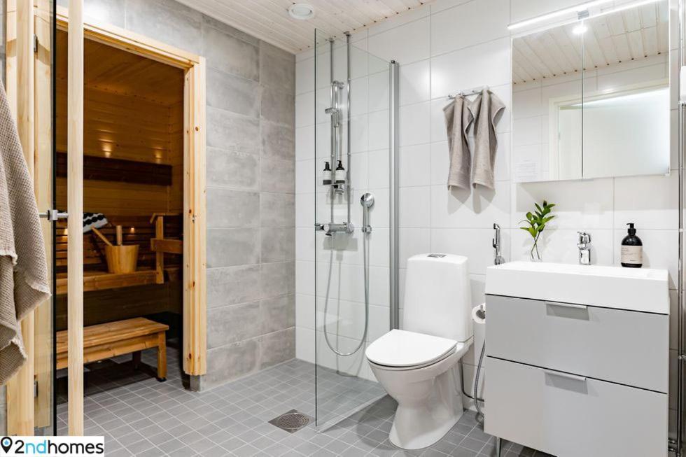 "Kanava" - New 1Br Apartment With Sauna, Balcony & Views, Hosted By 2Ndhomes Tampere Dış mekan fotoğraf